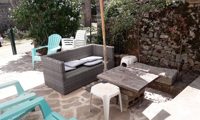 Bastelica Casa | Grande Maison en Pierre de 8 Chambres au Coeur du Village de Bastelica