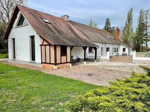 La Ferte-Saint-Cyr Casa | Grande maison proche du Zoo de Beauval pour 16 personnes !