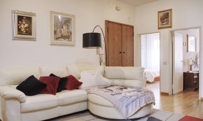 San Jacopino Apartamento | Grandma's house nestled in the Florentine center.