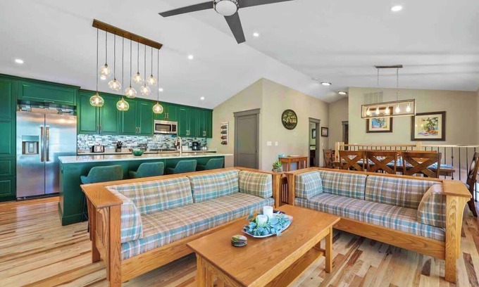 Prudenville Casa | Grandview Summary: Co