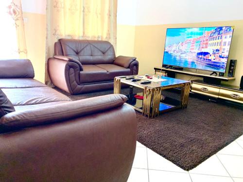 Yaounde Apartamento | Grant Lexus Apartment Mimboman