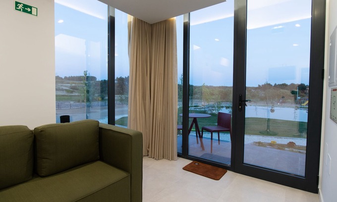 Carrazeda de Ansiaes Hotel | Grapple Hotel
