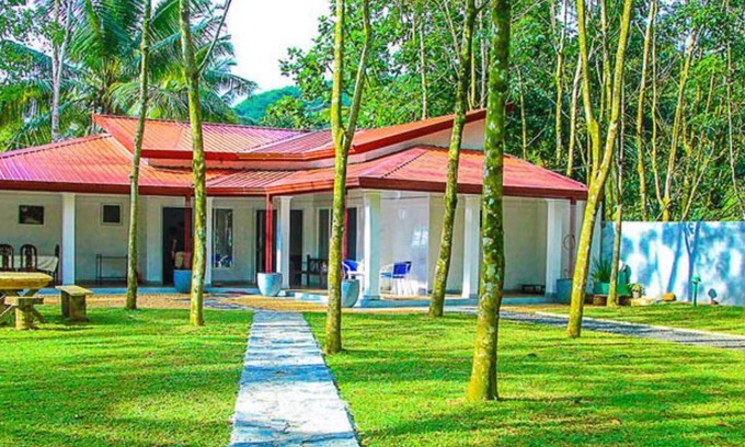 Ingiriya Casa | Graten Tea Garden Holiday Bungalow