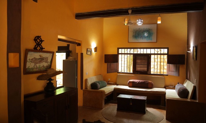 Lamu Cama Y Desayuno | Gratitude Homes Rentals