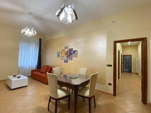 Portici Apartamento | Gravina House