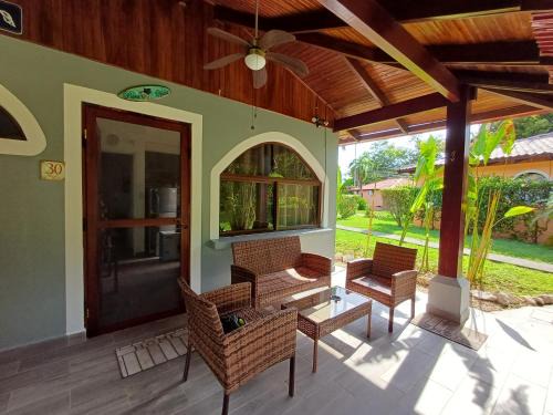 Potrero Apartamento | Gray Beach House