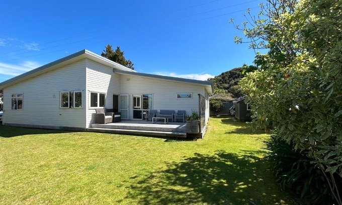 Ngaio Bay Casa | Graydon Grove