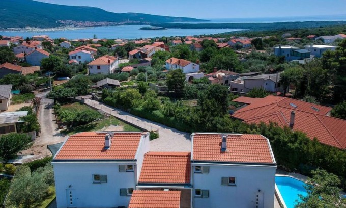 Kornic Casa | Graziani by Interhome