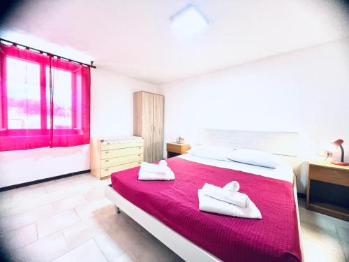 La Muddizza Apartamento | Grazioso appartamento in villetta bianca