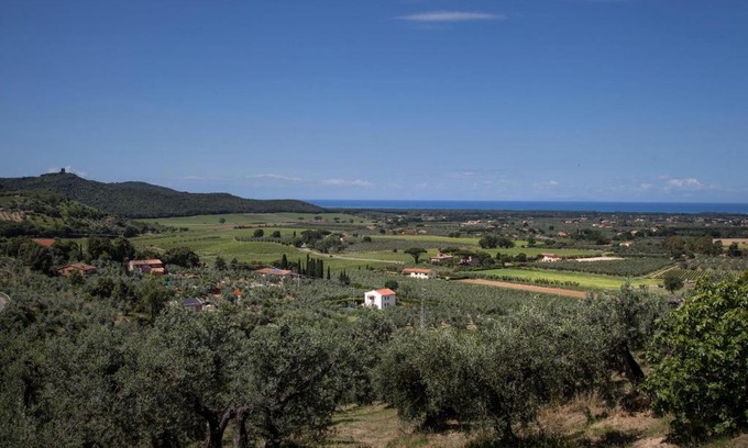 Castagneto Carducci Apartamento | Grazioso bilocale ideale per due persone