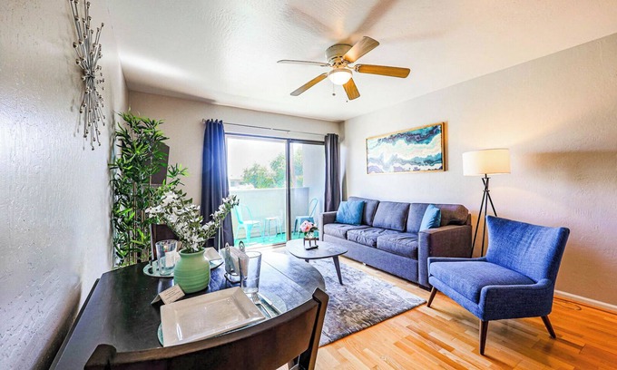 Fashion Square Apartamento | GREAT 1BR/FULL Condo/Heated Pool Walk to OldTown/Mall & Bars