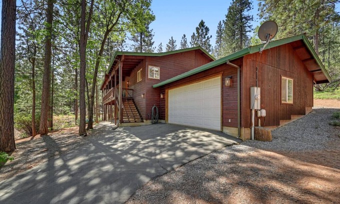 Arnold Cabina | Great Cabin w/ AC I Firepit I Fireplace I King bed