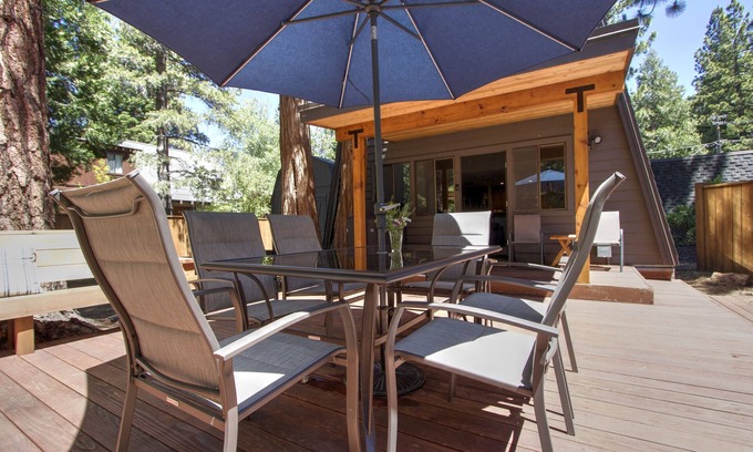 Lake Forest Casa | Great Escape - Dollar Point, Hot Tub, Dog-friendly