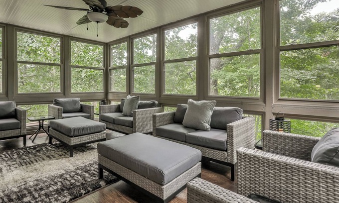 Big Canoe Cabina | Great Escape | Stylish, Spacious w/ Gathering/Relaxing Areas for Fun | Memorable