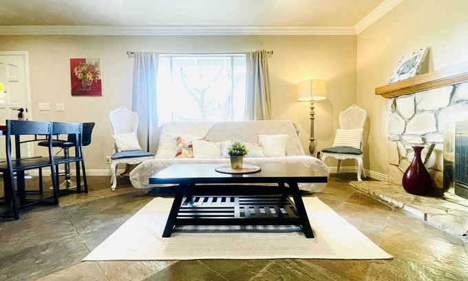 Orange Apartamento | ❤️ Great for Business&Family trips❤️3BD2 BA+Parking❤️