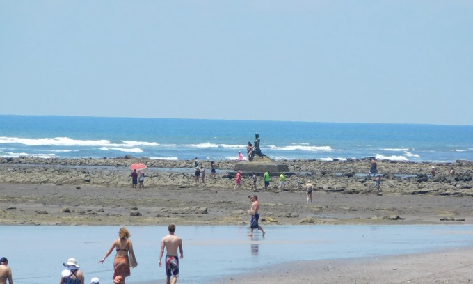Esterillos Oeste Casa | GREAT FOR COUPLES & SNOWBIRDS - LOVELY HOME - INCREDIBLE BEACH - POOL - PATIO
