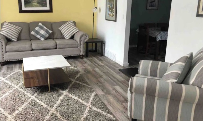 Hinton Casa | Hermosa casa a 45 minutos de Jasper, ideal para familias o grupos