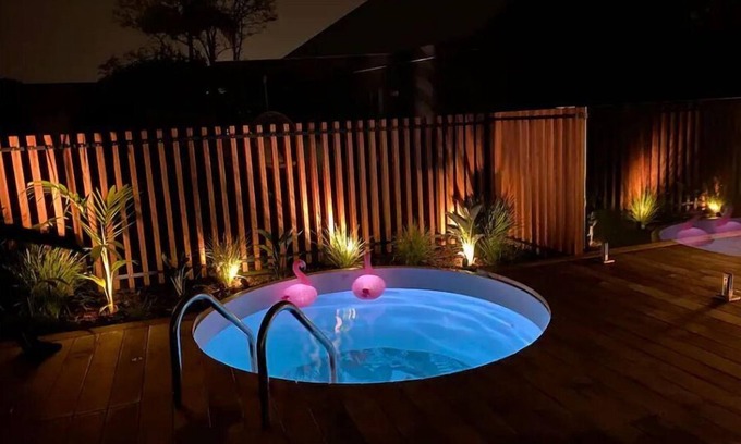 Mount Maunganui Casa | Great for large families & so much to do! Beach nearby, pool, spa, games room
