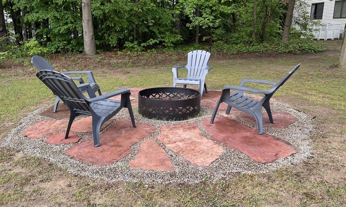 Saugatuck Casa | Great Location-2 minutes to Downtown/Blue Star Walking/Bike Trail @ Front Door