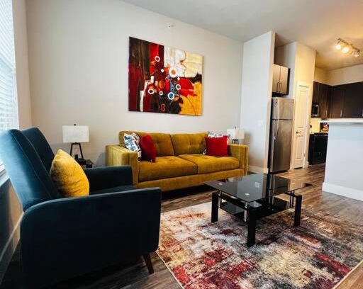 Dallas Apartamento | Great Location to Hop on the Dart Train to the STATE FAIR OF TEXAS!