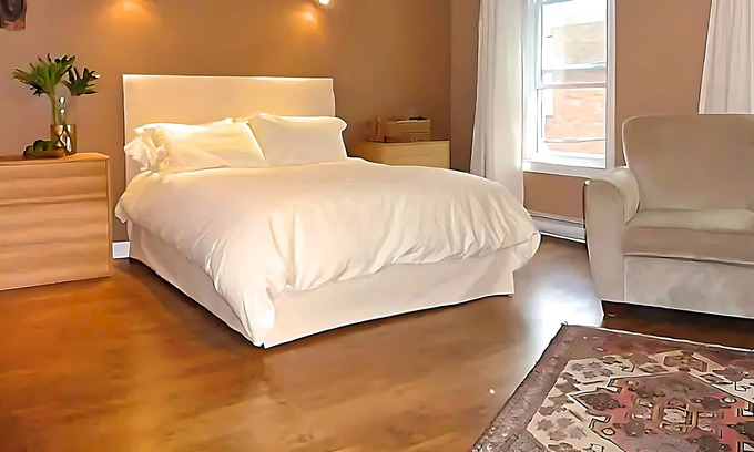 Saint-Jean-Baptiste Apartamento | Great loft in Perfect Location