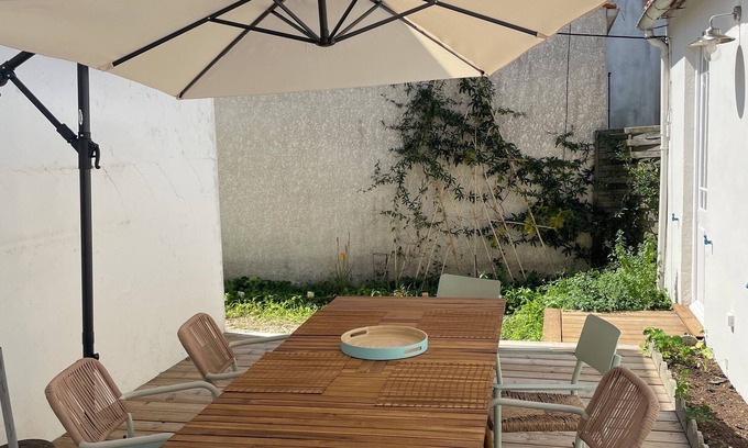 Saint-Trojan-les-Bains Casa | Great patio house in St Trojan