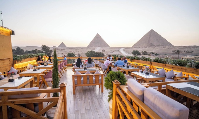 Giza Hotel | Great Pyramid Inn