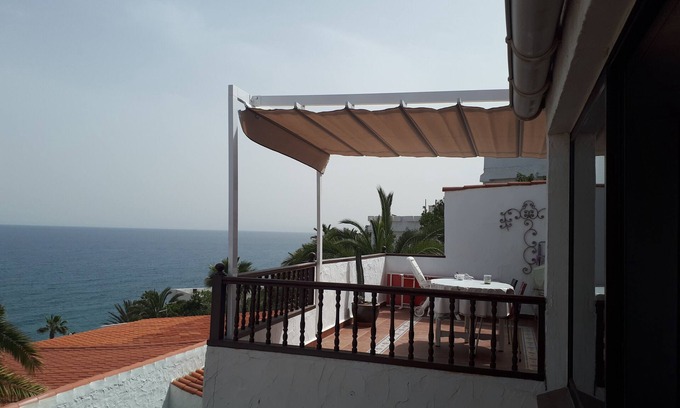 Playa del Aguila Casa | Gran relajación, tranquilidad en la playa de Morro Besudo.