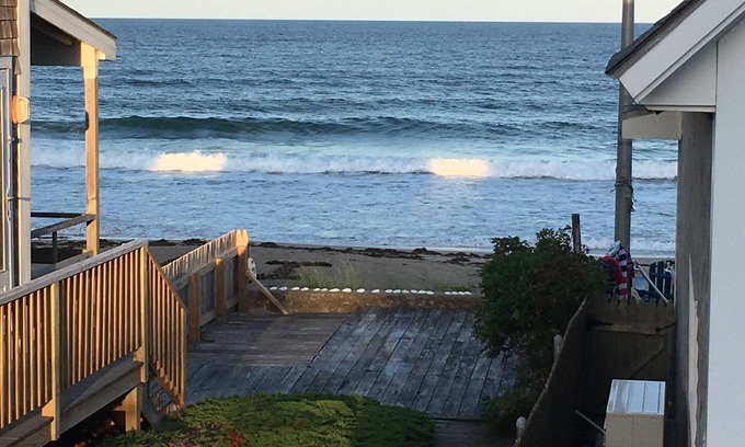 Ogunquit - Wells Cabaña | Great Spot! Moody Beach, PRIVATE BEACH!!