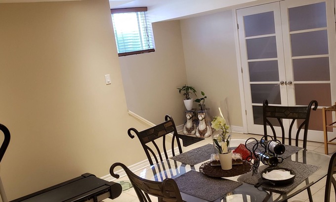 Leitrim Casa | Great Stay Travel Adventure - 5 minutes from Ottawa International Airport South