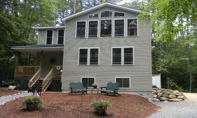 West Bridgton Casa | Gran Casa de vacaciones, Corazón de Lagos / Región de esquí en Bridgton mí