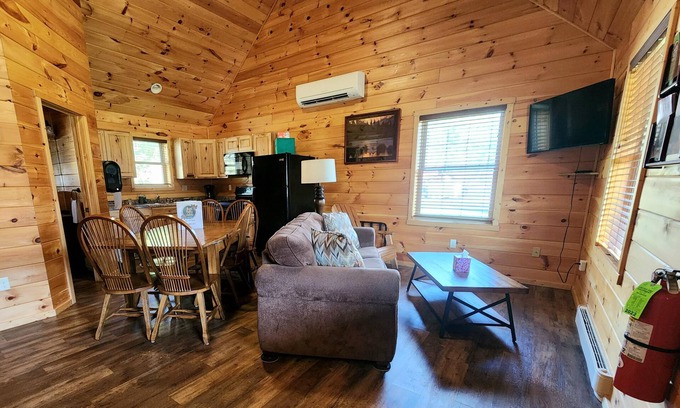 Wellsboro Cabina | Great Valley Cabin 2 - Spacious Family Getaway with Pine Creek Access
