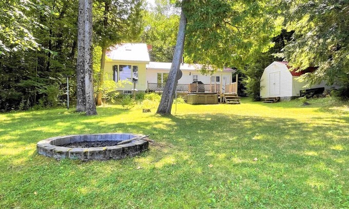 North Kawartha Casa | Great Value! Lasswade Lake Cottage Rental