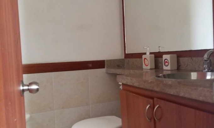 Castropol Apartamento | GRAN VISTA A LA CIUDAD AMPLIO Y ACOGEDOR