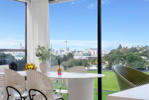 Northcote Casa | Great Views in the City