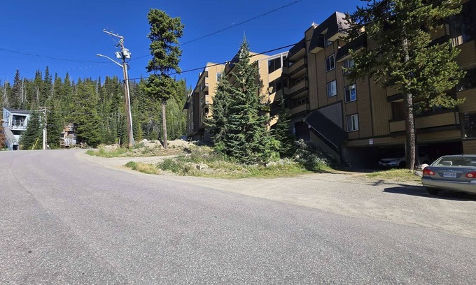 Big White Ski Resort Condominio | GreatEscape Big White Upper Ski Hill Condo w/PRIVATE SAUNA!