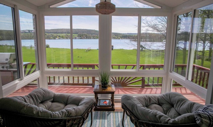 Bradford Casa | Green Acre on Lamoka Lake