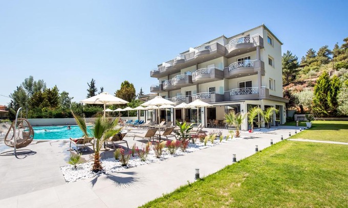 Limenaria Hotel | Green Bay