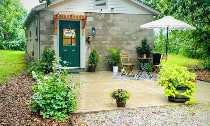 Gardner Cabaña | Green Cottage Farm Stay & Food
