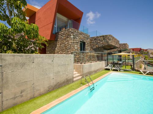 Salobre Villa | Green 9 the Dream Villa with pool and views by CanaryScape