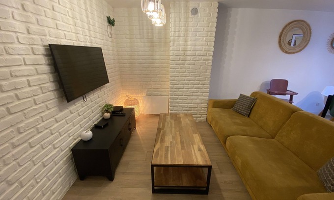 Magny-le-Hongre Apartamento | Plaza Gauguin 01-Apartamento-Baño con bañera