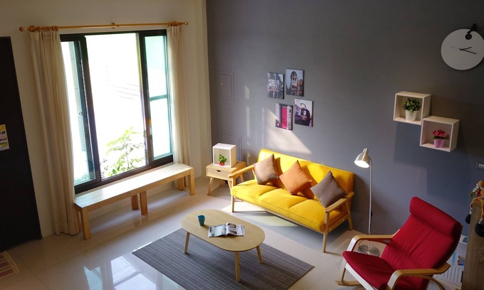 Luodong Casa | Green Field & Sunshine