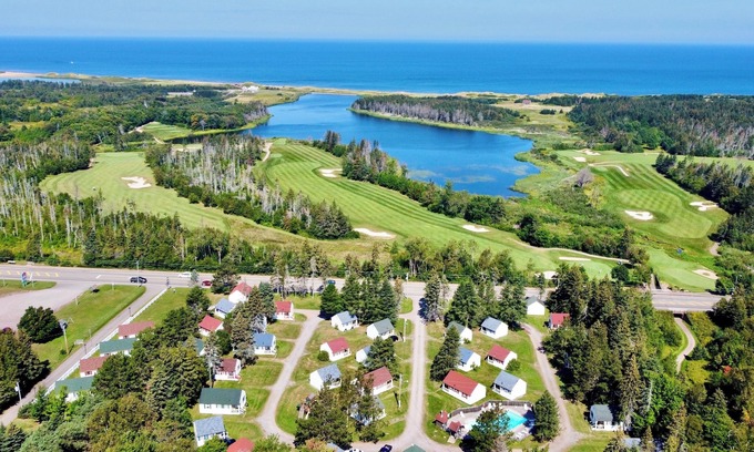 Green Gables Cabaña | Green Gables Bungalow Court