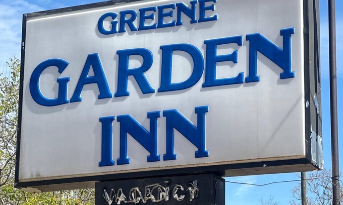 Greensboro Hotel | Green Garden Inn