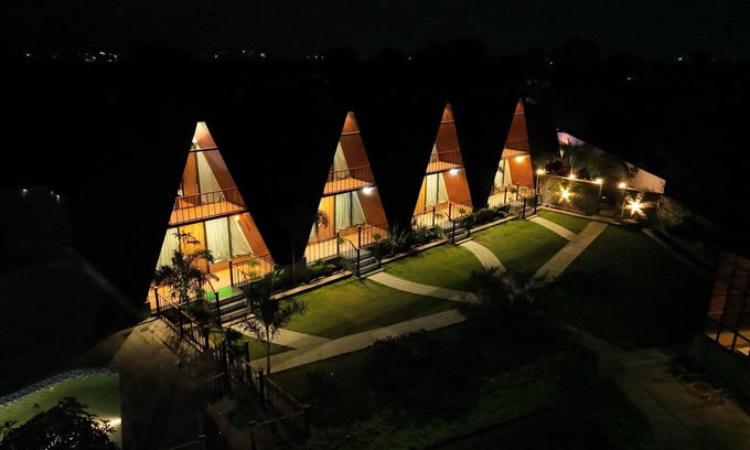 Jhalarapatan Complejo | Green Hills Farm & Resorts