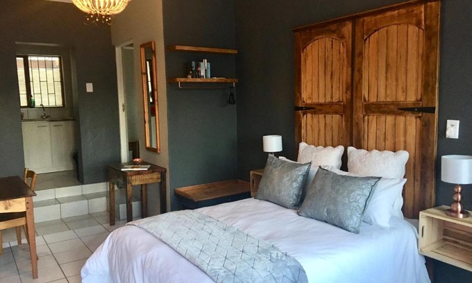 Old Place Apartamento | Green Hollow Self catering