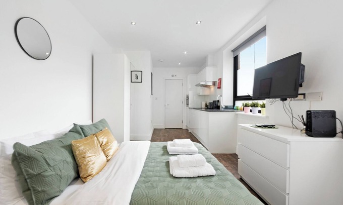 Harringay Ladder Apartamento | Green Lane Studio by MoreThanStays | Ground Floor