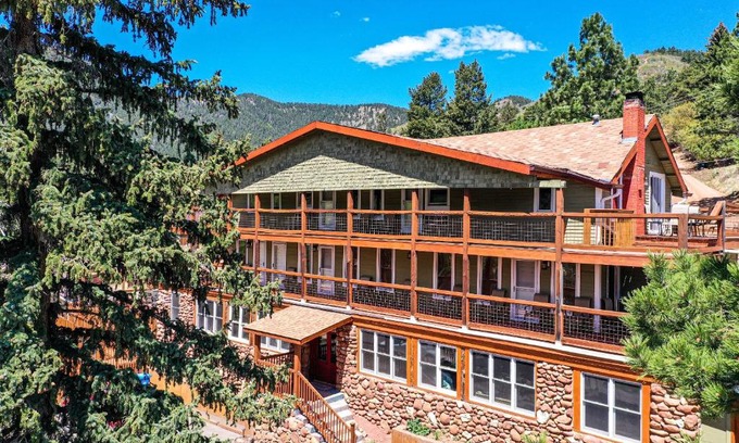 Green Mountain Falls Cabina | Green Mountain Falls Lodge