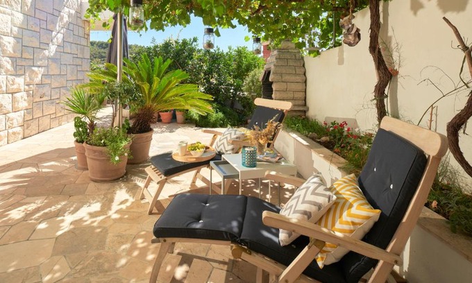 Krizna luka Apartamento | Green Oasis Hvar town
