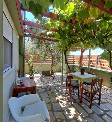 Nea Propontida Casa | Green Olive Studios